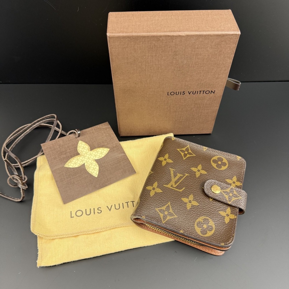 Louis Vuitton Monogram Compact Zip Wallet Vintage 2002 Bifold MI0062 Box